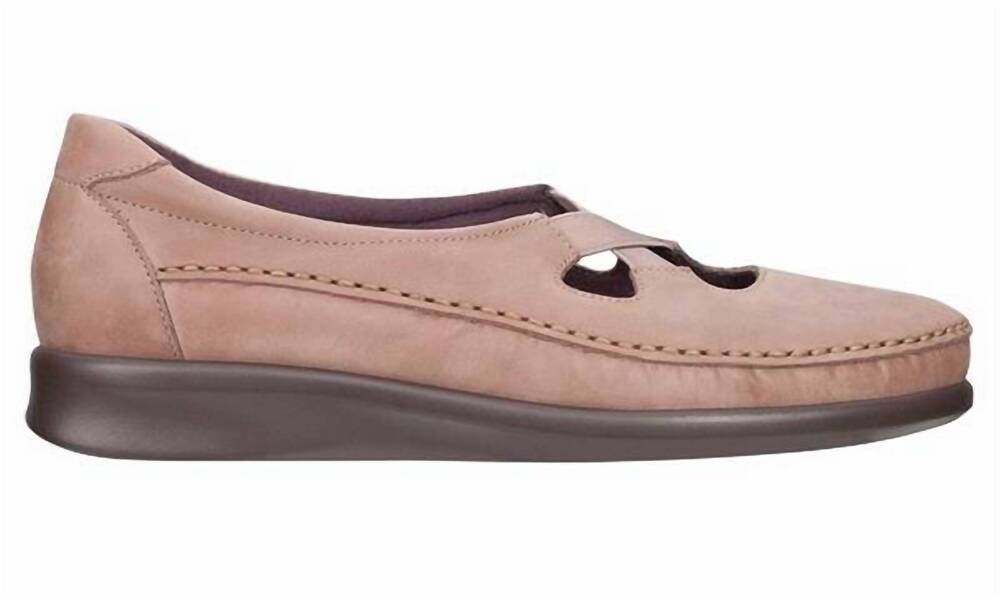 NEW SAS women's crissy slip on loafer - wide in praline